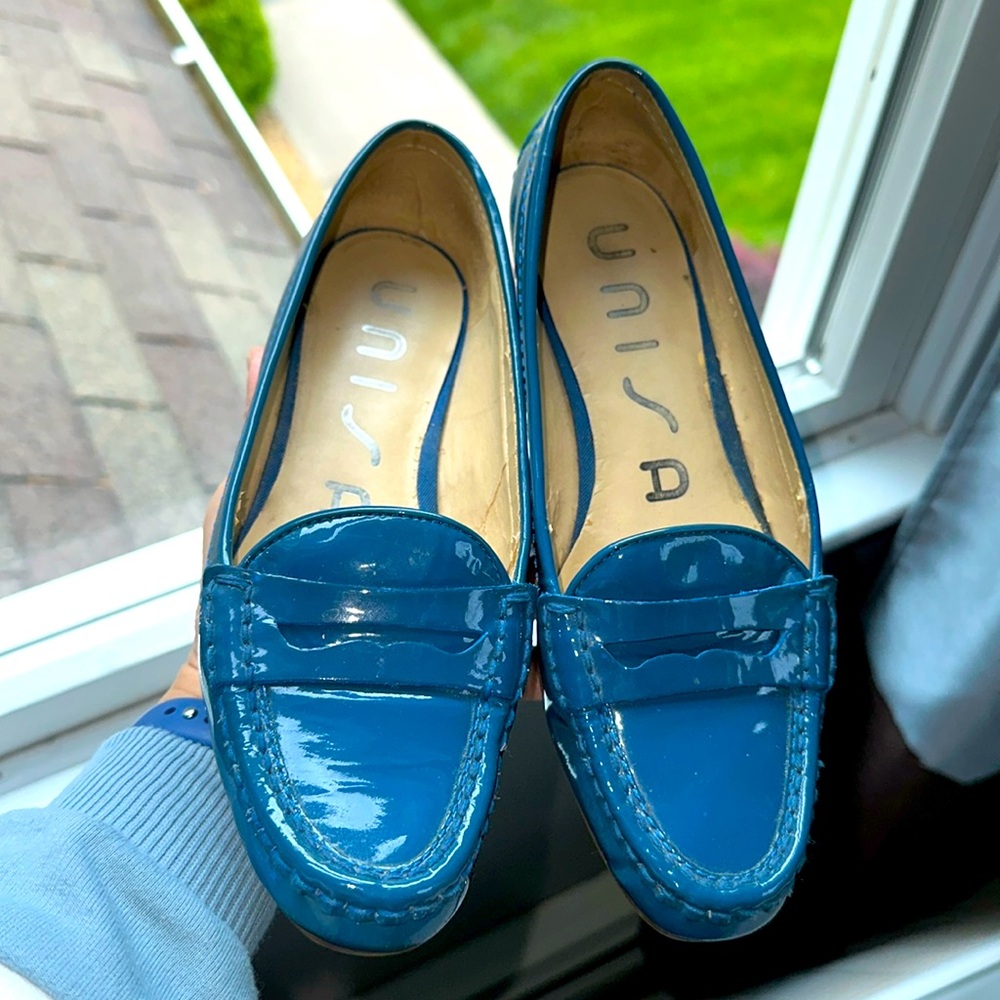 Unisa Blue Patent Leather Flats/Loafers
